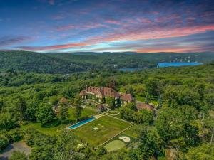 Luxury property sold through Concierge Auctions