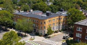 Beacon Fairbanks Manor multifamily property marketed by Boston Realty Advisors